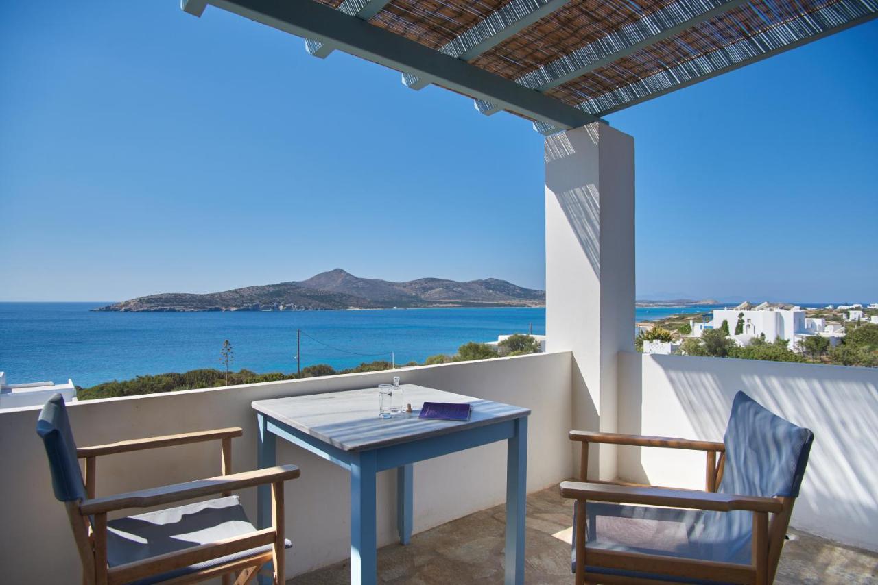 Apartment Oliaros Seaside Complex