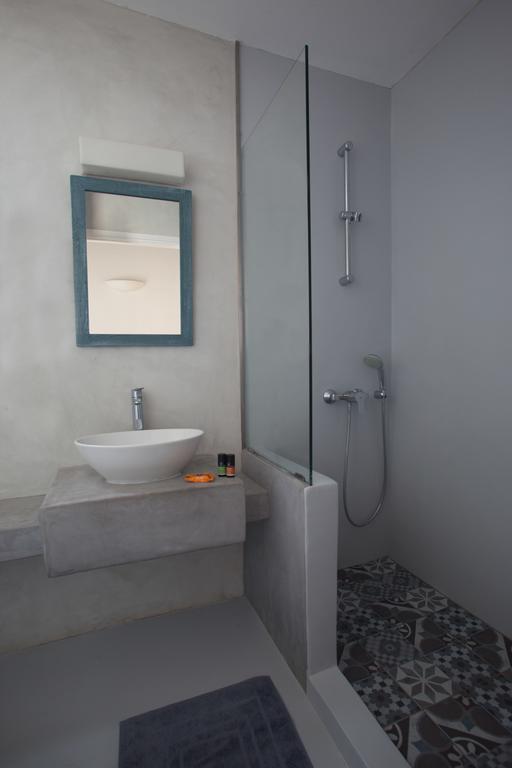 Apartment Oliaros Seaside Complex