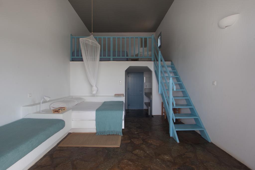 Oliaros Seaside Complex *