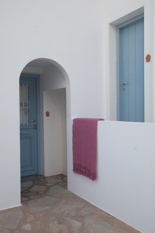 Apartment Oliaros Seaside Complex